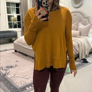 H&M Mustard Long Sleeve Sweatshirt
